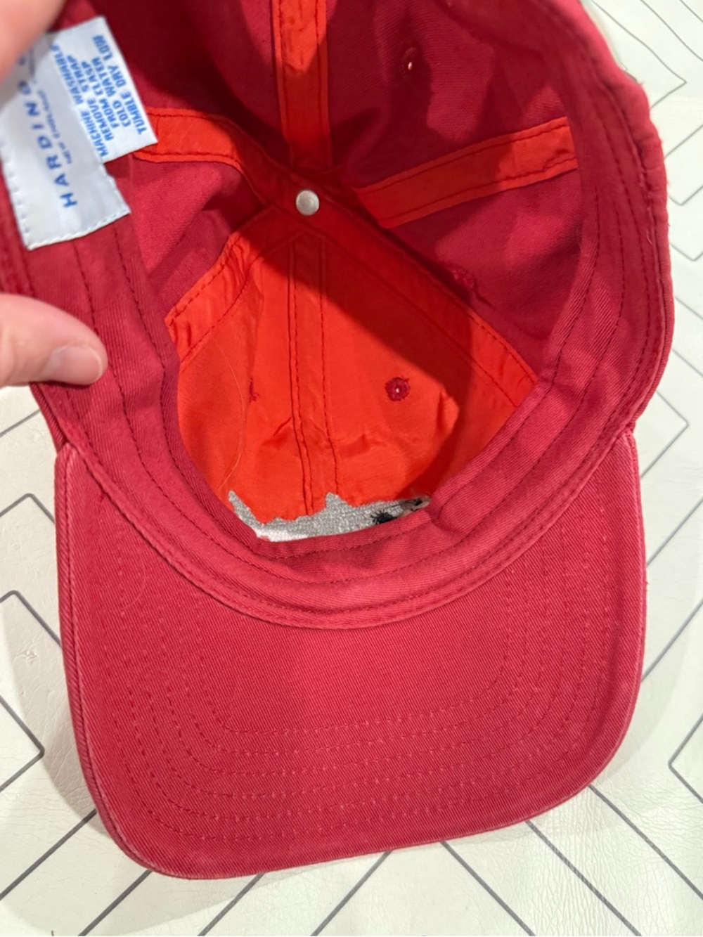 Harding Lane Red Shark Hat - Picture 11 of 12